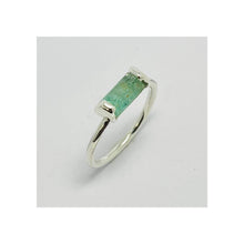 Load image into Gallery viewer, Rough Cut Emerald Ring