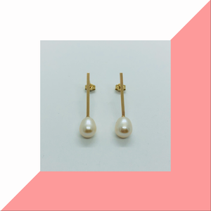 Straight Bar and Pearl Earrings