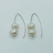 Load image into Gallery viewer, Double Pearl Earrings