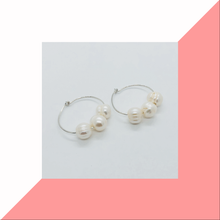 Load image into Gallery viewer, Pearl Round Hoop Earrings