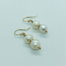 Load image into Gallery viewer, 9ct Yellow Gold Double Pearl Earrings